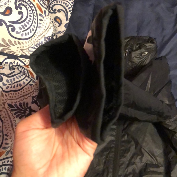 Adidas Windbreaker - Picture 5 of 6